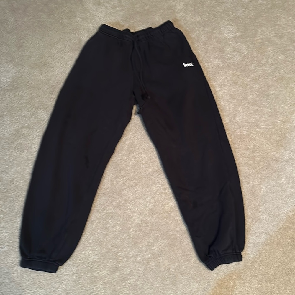 Levi’s women’s sweatpants